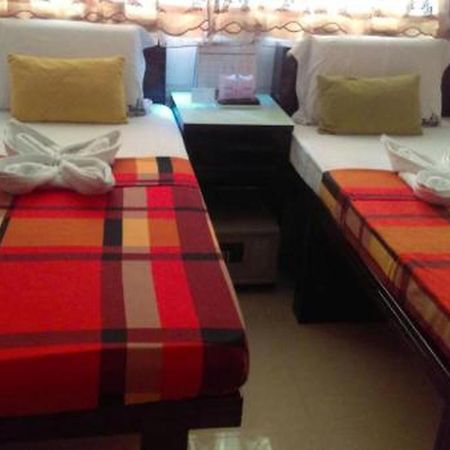 Temple Street Hotel Цзюлун Экстерьер фото